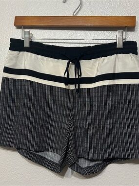 Vince Border Print Women’s Silk Drawstring Shorts Size XS